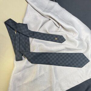 LOUIS VUITTON Classic Damier Silk Tie